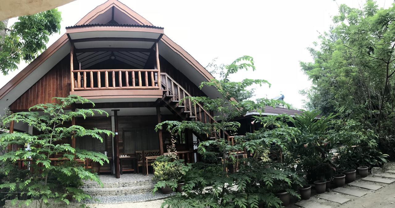 Theresa'S Pension House 圣维森特 外观 照片