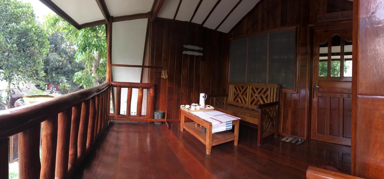 Theresa'S Pension House 圣维森特 外观 照片